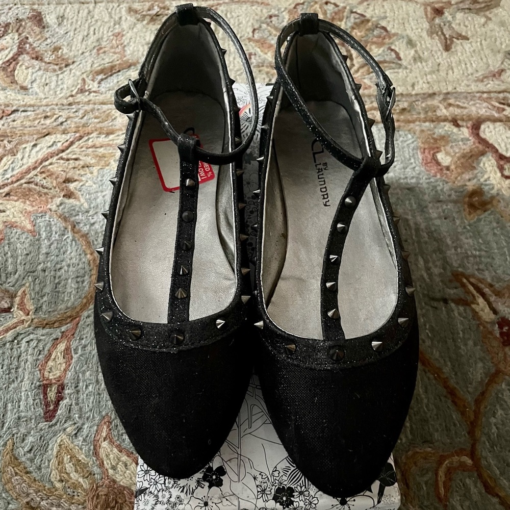 Chinese Laundry Brigitta Spiked Flats